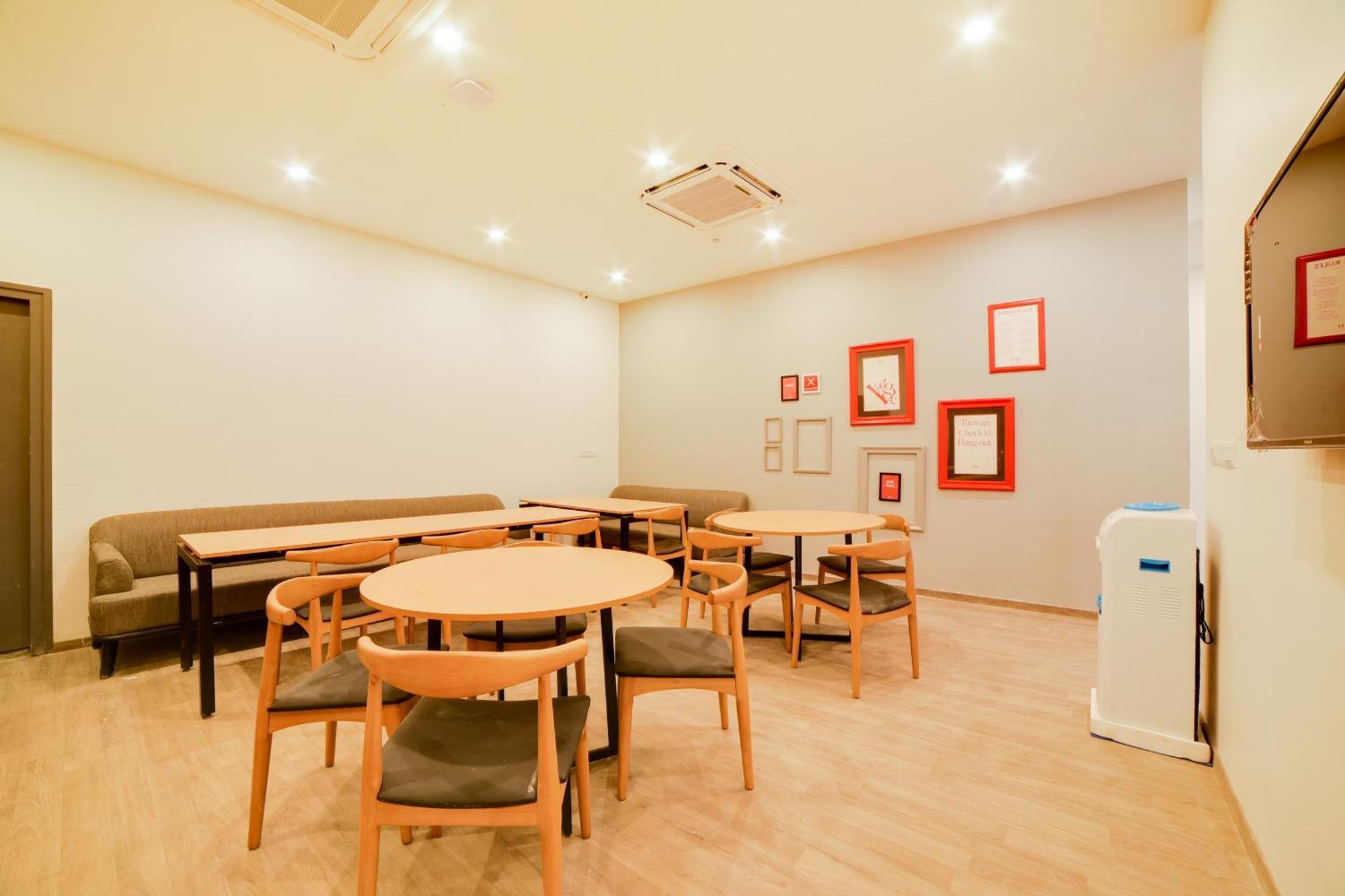 Super Townhouse Hosur Main Road Bommanahalli Near Gopalan Innovation Mall Bangalore Ngoại thất bức ảnh